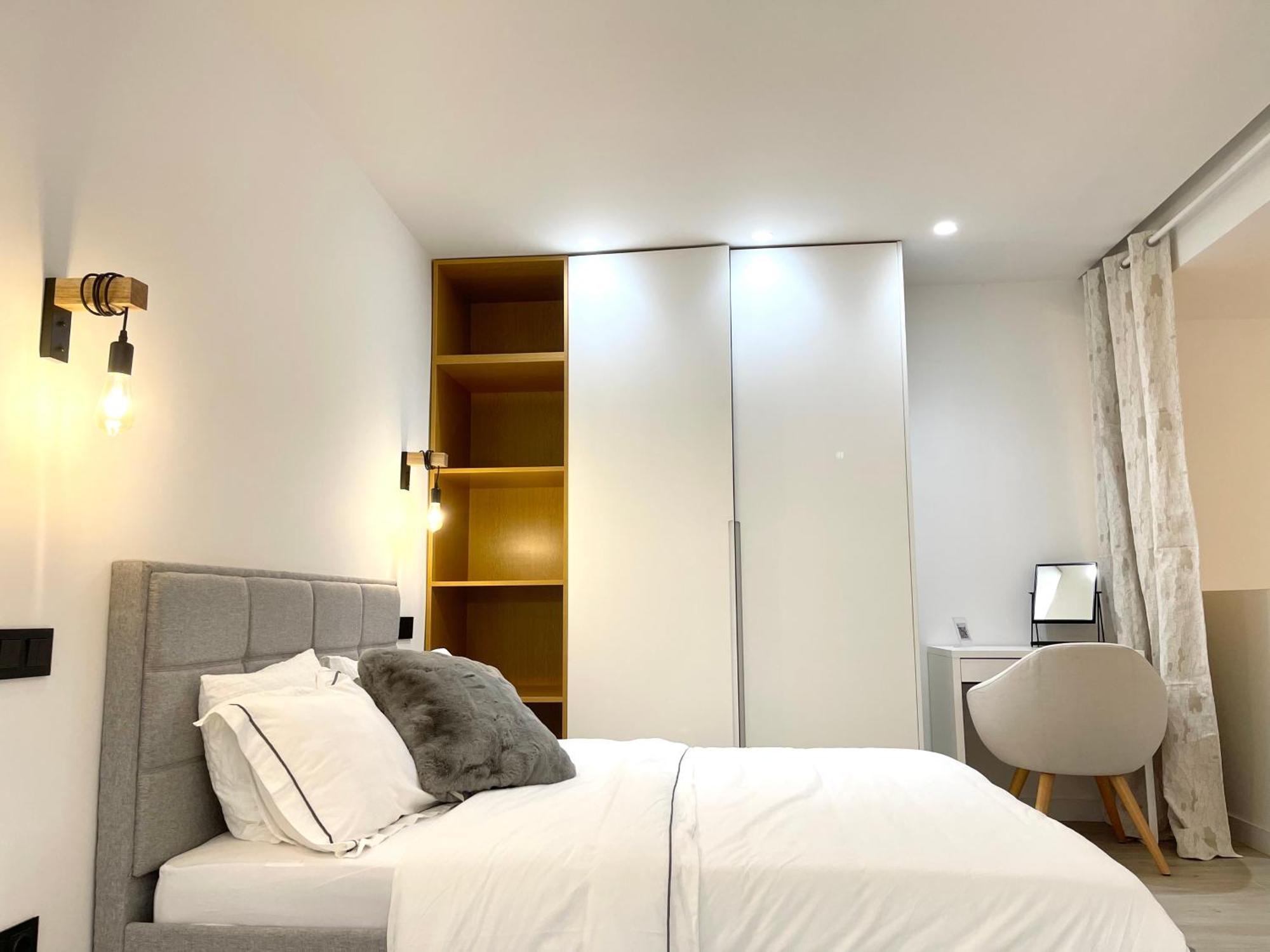 R&K Atocha Apartment Madrid Exterior photo