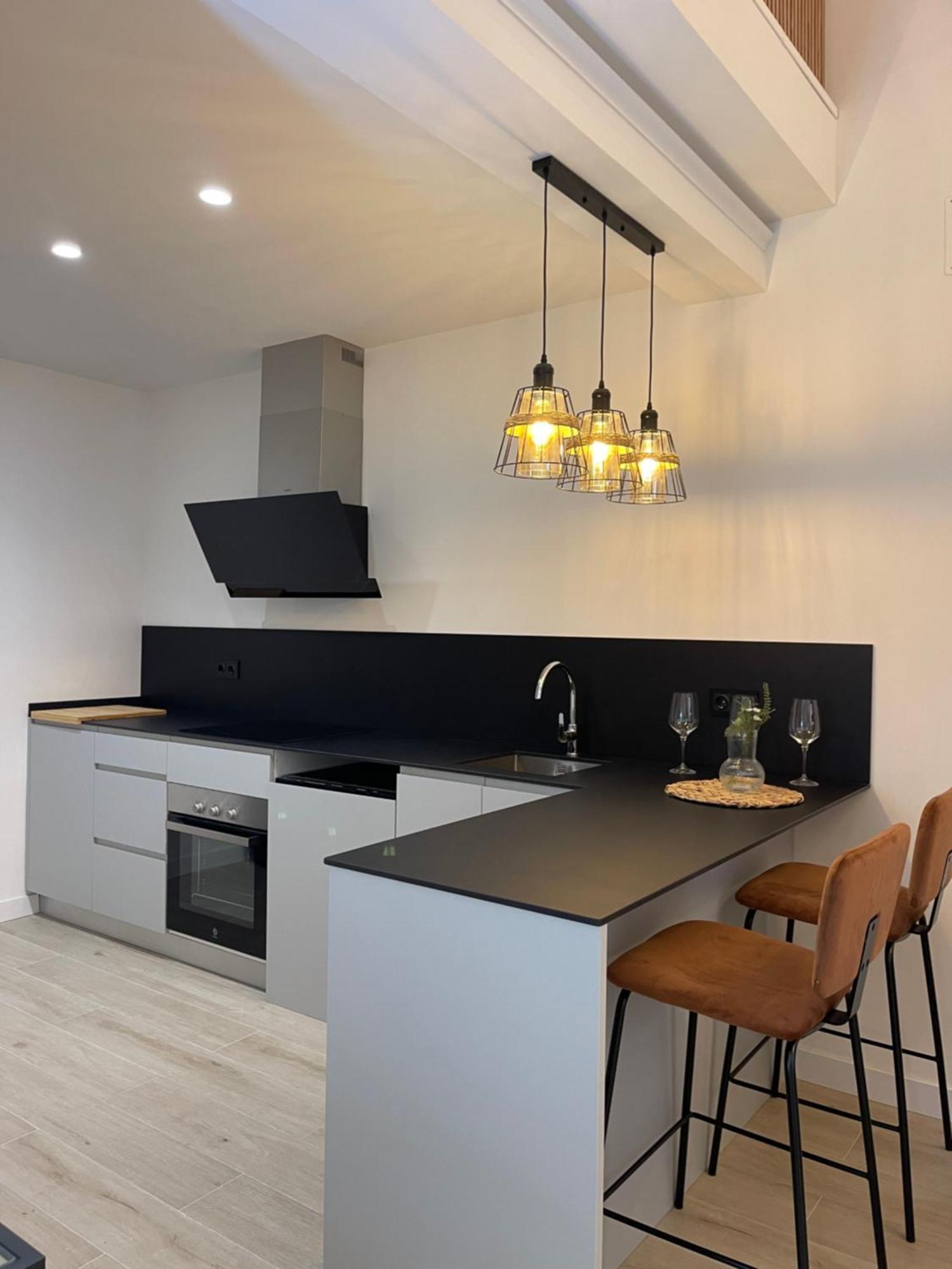 R&K Atocha Apartment Madrid Exterior photo